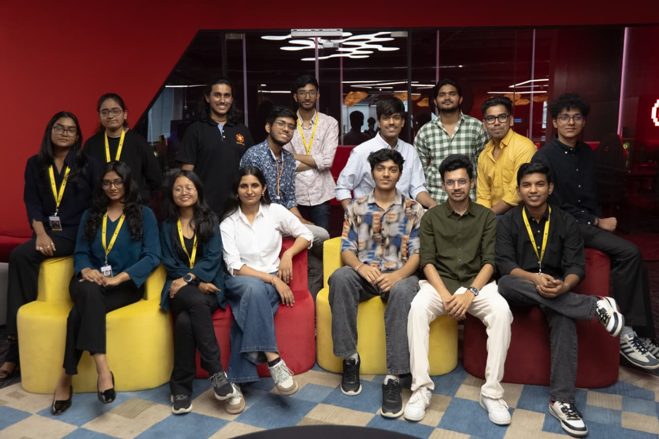 Polaris E-Cell cohort photo in the campus lounge.